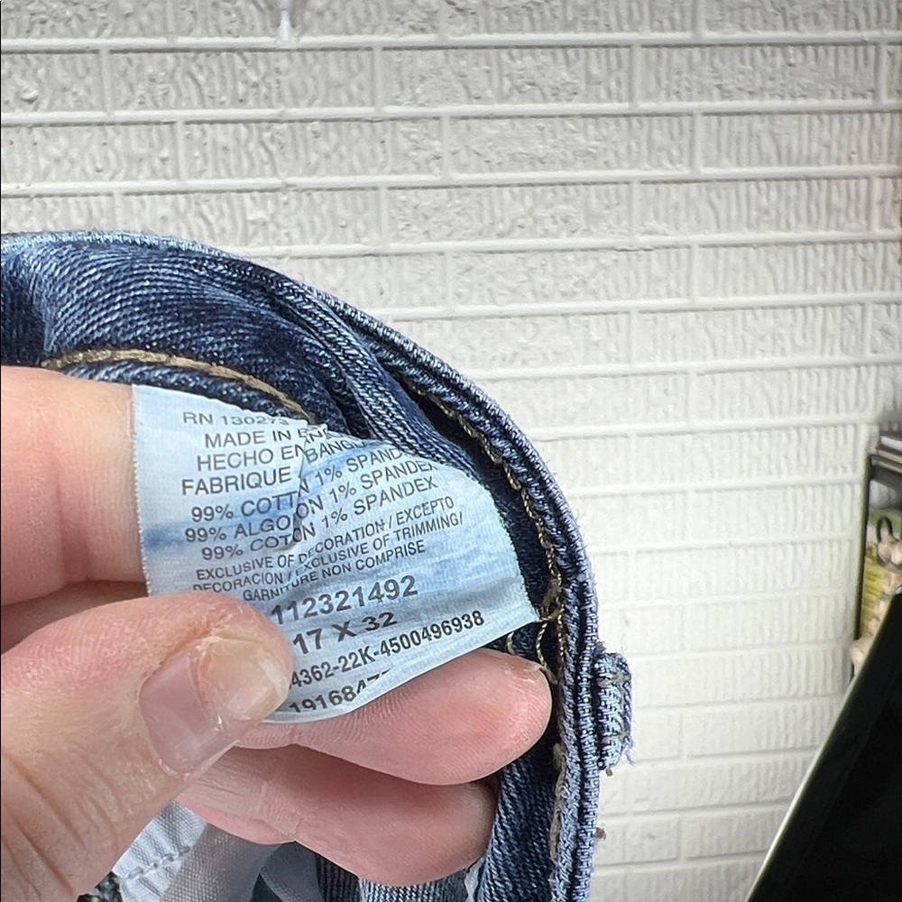 Wrangler Classic Bootcut Blue Jeans - Picture 3 of 3